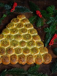 sapin brioche au pesto pour l'apéritif de Noël